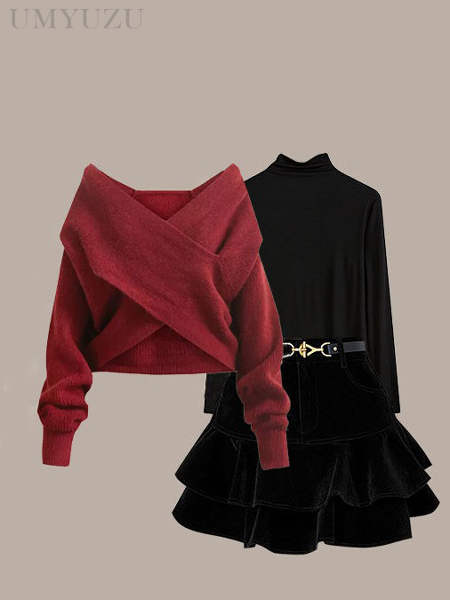 レッド/ニット.セーター+ブラック/カットソー+ブラック/スカート
